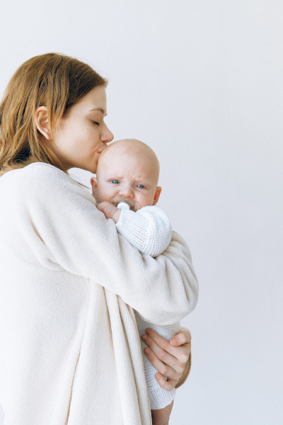 Are you a ‘breastfeeding mum’ or ‘formula feeding mum’?
